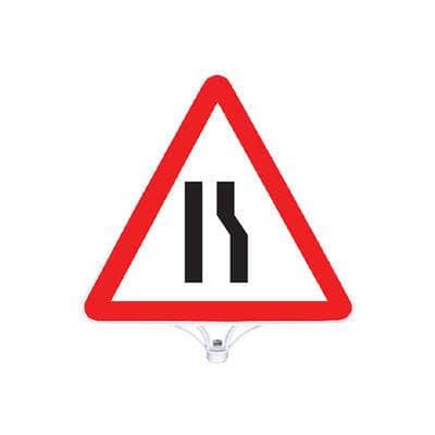 Sağdan Daralan Yol Tek Taraflı Tabela